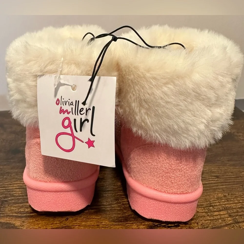 Olivia Miller Girl Toddler Girls Rhinestone Winter Boots NWT Size 6